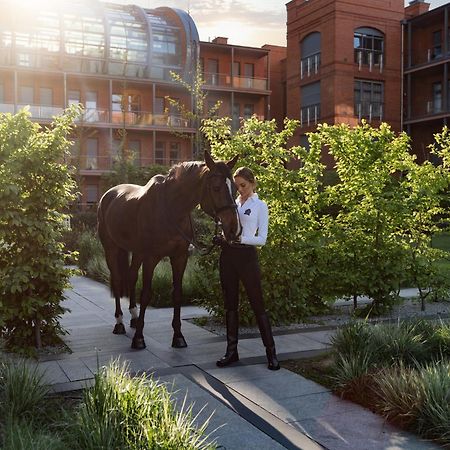 City Park Hotel & Residence Познан Екстериор снимка The proposed equestrian facilities